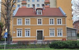 Budynek przy ulicy Mickiewicza 62 po remoncie