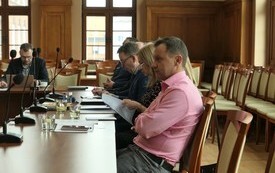 uczestnicy spotkania, przedstawiciele r&oacute;żnych środowisk