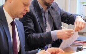 Miasto Malbork podpisało umowę na kompleksowe świadczenie usług oświetleniowych na lata 2026&ndash;2028 3