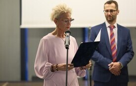 Malborskie pielęgniarki i położne z wyr&oacute;żnieniami z okazji dnia Pielęgniarki i Położnej 20