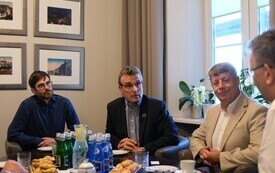 Komisja Wsp&oacute;lnoty Brytyjskiej ds. Cmentarzy Wojennych z wizytą w Malborku 9