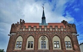 Remont Ratusza Staromiejskiego: bryła budynku wraz z odnowioną nowożytną częścią 2