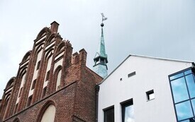 Remont Ratusza Staromiejskiego: bryła budynku wraz z odnowioną nowożytną częścią 11