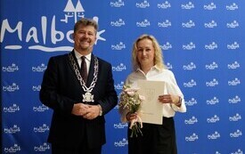 Uroczyste wręczenie akt&oacute;w nadania stopnia awansu zawodowego nauczyciela mianowanego 5