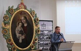 Po ponad 80 latach od powstania zaprezentowano odnaleziony obraz &bdquo;Matka Boska Malborska&rdquo; z 1942 roku 15