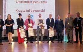 Galeria zdjęć z jubileuszowej, 10. Gali &bdquo;Malborski Mistrz Biznesu 2025&rdquo;, kt&oacute;ra odbyła się 11 września 2026 roku w Centrum Konferencyjnym Hotelu Malbork. Fotografie przedstawiają uczestnik&oacute;w wydarzenia 19