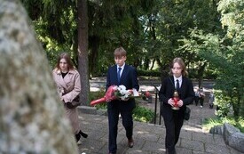27 września, w Malborku odbyły się obchody Dnia Polskiego Państwa Podziemnego, pod pomnikami złożono kwiaty i zapalono znicze. 7