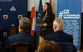 uczestnicy spotkania na sali 
