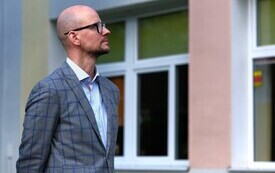 14 października 2026 roku, w Dniu Edukacji Narodowej, przy Szkole Podstawowej nr 9 im. Kazimierza Jagiellończyka w Malborku uroczyście odsłonięto si&oacute;dmą figurkę Marianka. Miejska maskotka w szkolnej o 20