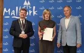 15 października 2026 roku w Sali Posiedzeń Urzędu Miasta Malborka odbyła się uroczystość wręczenia Nagr&oacute;d Burmistrza Miasta Malborka dla wyr&oacute;żnionych dyrektor&oacute;w i nauczycieli plac&oacute;wek oświatowych prow 11