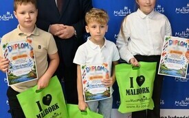 burmistrz z laureatami I kategorii