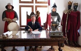 23 października 2026 roku odbyło się uroczyste otwarcie Ratusza Staromiejskiego w Malborku po zakończonej renowacji. Uroczystości towarzyszyły podziękowania oraz występy zespoł&oacute;w działających przy Mal 11