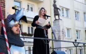 23 października 2026 roku odbyło się uroczyste otwarcie Ratusza Staromiejskiego w Malborku po zakończonej renowacji. Uroczystości towarzyszyły podziękowania oraz występy zespoł&oacute;w działających przy Mal 38