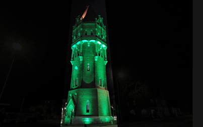 Zdjęcie do Malborska Wieża Ciśnień zaświeciła się na zielono dla os&oacute;b z M&oacute;zgowym Porażeniem Dziecięcym
