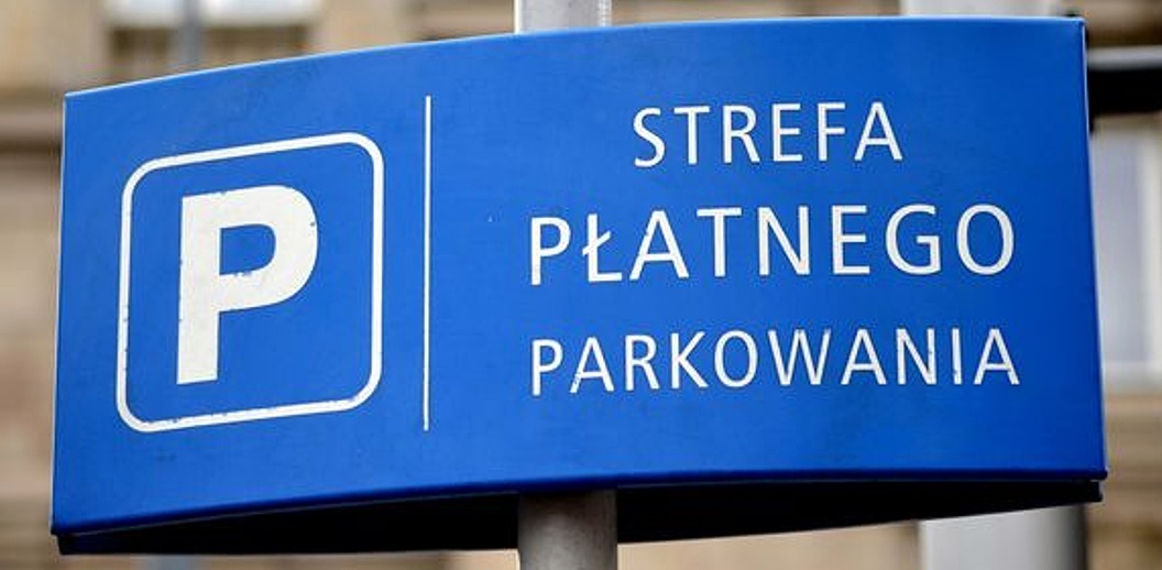znak strefy płatnego parkowania